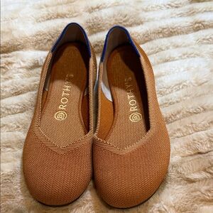 Rothy's -The Flat/Size 8-caramel with blue trim at heel